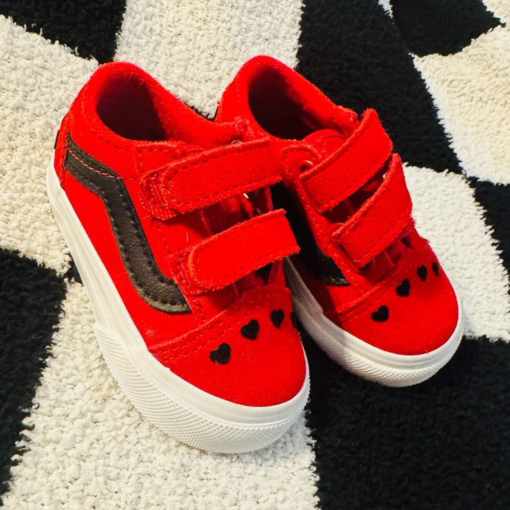 Toddler Red Heart Vans